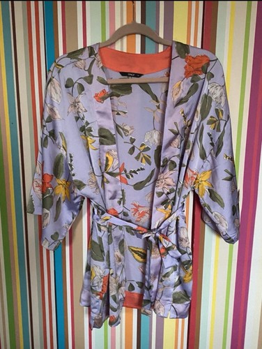 Floral silky wrap top dressing - floral,
